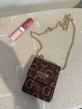 GUESS Brown and Tan Logo Chain Card Pouch